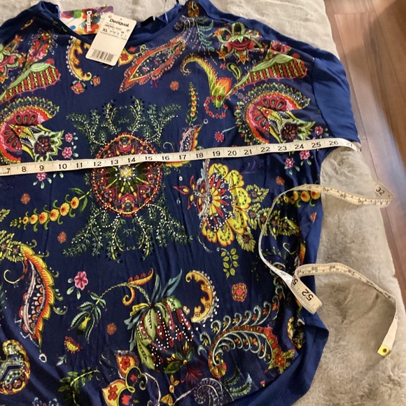 NWT Desigual multi color top with 3/4 sleeve size XL - Picture 5 of 7
